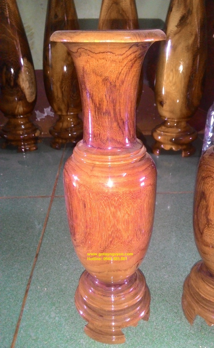 Lục bình gỗ Cẩm lai