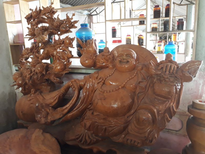 Tượng Phật Di Lặc Cành Đào Cực Khủng 2.5m tuong-phat-di-lac-canh-dao-cuc-khung