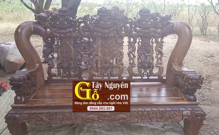ban-ghe-go-chiu-liu